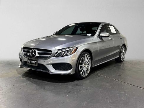 Used 2015 Mercedes-Benz C 300 4MATIC Sedan image 7