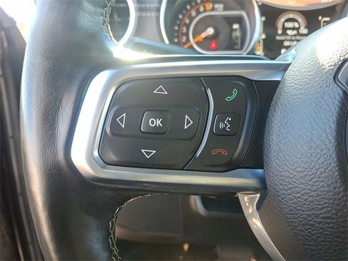 Used 2020 Jeep Gladiator Overland w/ Dual Top Group image 16