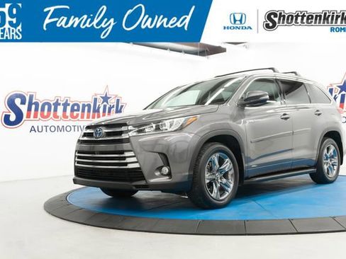Used 2018 Toyota Highlander Limited Platinum AWD/4WD image 1