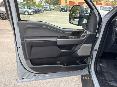 Used 2024 Ford F250 Lariat w/ Lariat Ultimate Package image 13