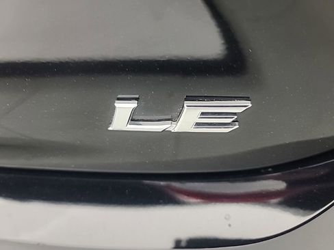 Used 2026 Toyota Camry LE FWD image 13