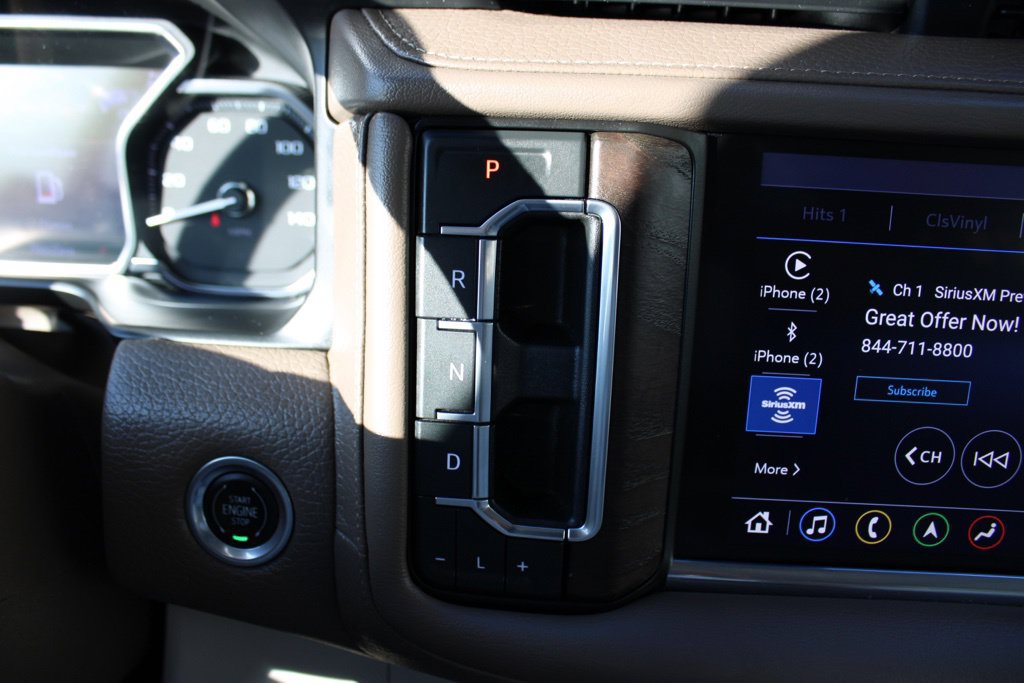 Used 2021 GMC Yukon XL Denali w/ Denali Premium Package AWD/4WD image 22