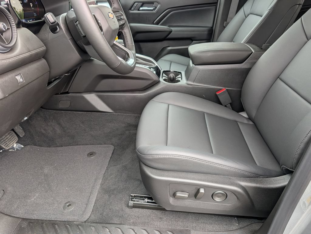 New 2026 Chevrolet Colorado LT w/ LT Convenience Package AWD/4WD image 14