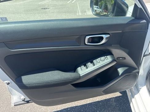 Used 2023 Honda Civic Sport image 21
