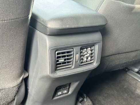 Used 2025 Toyota RAV4 XLE image 25