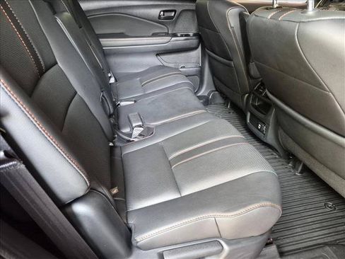 Certified 2023 Honda Passport TrailSport image 19