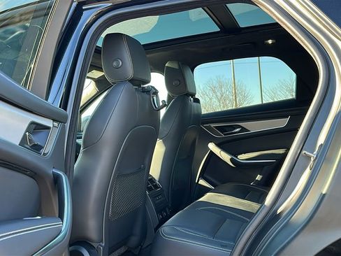 Certified 2025 Jaguar F-PACE R-Dynamic S image 19