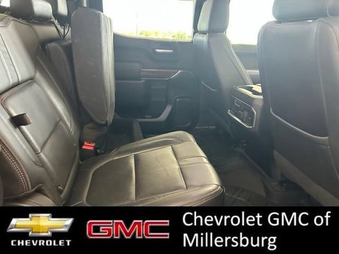 Used 2019 Chevrolet Silverado 1500 High Country w/ Technology Package AWD/4WD image 28