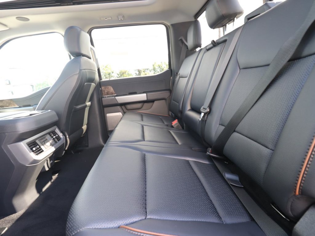 New 2027 Ford F250 Lariat w/ Lariat Ultimate Package AWD/4WD image 12