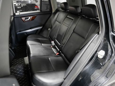 Used 2013 Mercedes-Benz GLK 350 4MATIC image 30