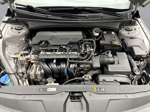 Used 2023 Hyundai Elantra SEL w/ Convenience Package FWD image 26