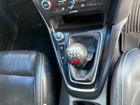 Used 2016 Ford Focus ST w/ Equipment Group 402A image 23