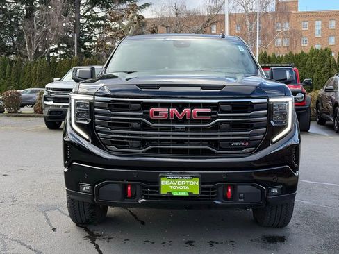 Used 2025 GMC Sierra 1500 AT4 w/ AT4 Premium Package image 8