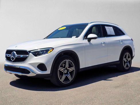 Used 2026 Mercedes-Benz GLC 300 4MATIC image 7