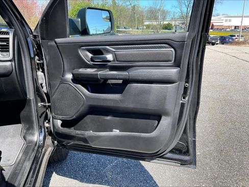 Used 2025 RAM 1500 Big Horn AWD/4WD image 12