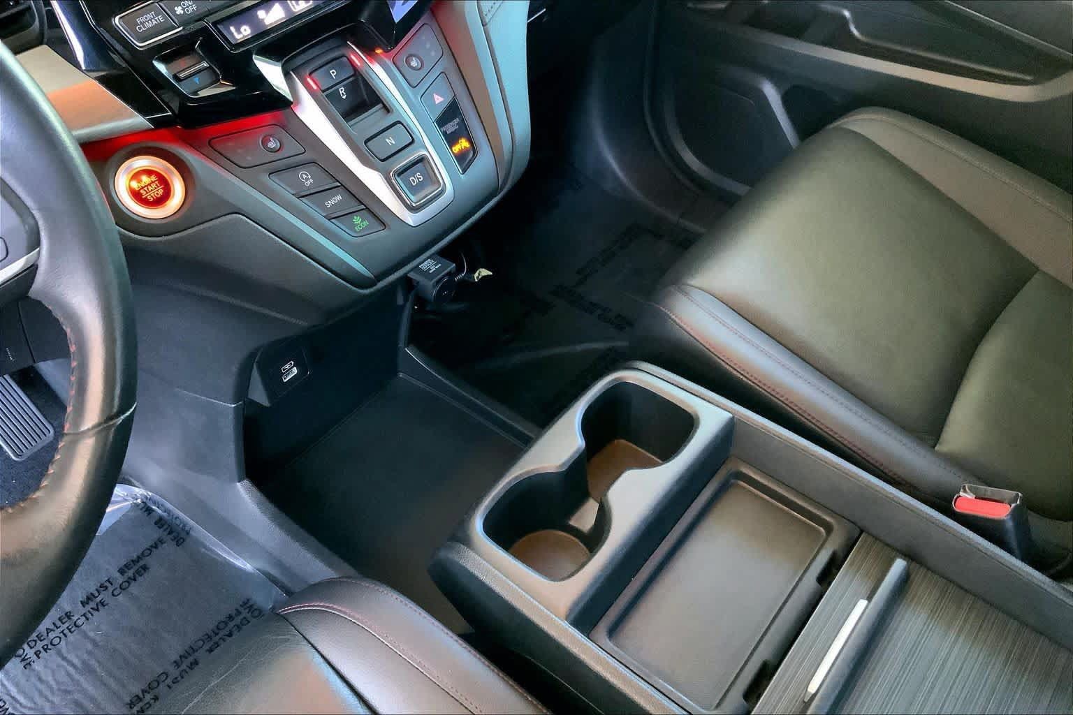 Used 2023 Honda Odyssey Sport image 17