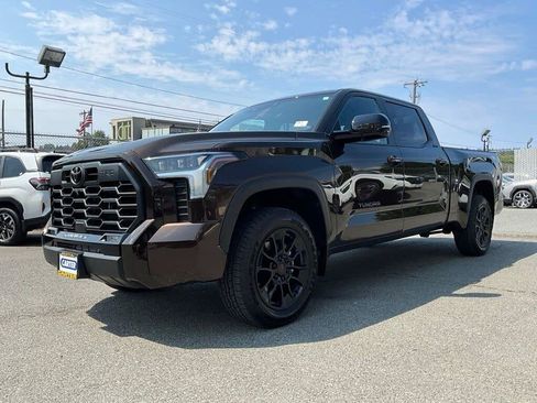Used 2025 Toyota Tundra Limited w/ TRD Off-Road Package AWD/4WD image 4