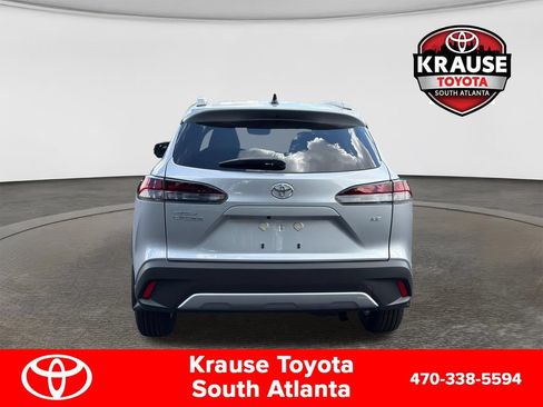 New 2026 Toyota Corolla Cross LE w/ Moonroof Package FWD image 7