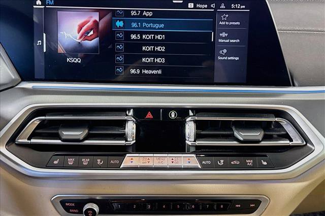 Used 2022 BMW X5 xDrive45e w/ Premium Package AWD/4WD image 15