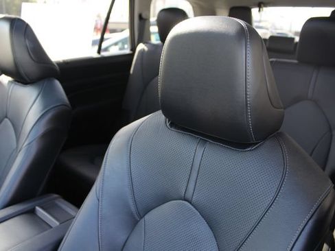 Certified 2025 Toyota Grand Highlander AWD image 63