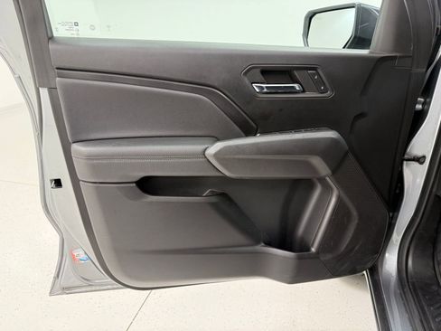 Used 2023 Chevrolet Colorado LT w/ LT Convenience Package image 13