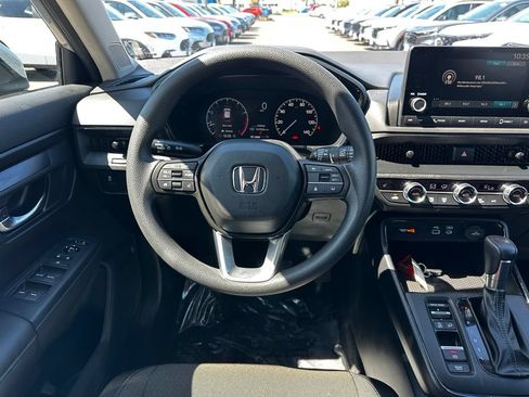 Certified 2025 Honda CR-V EX image 18