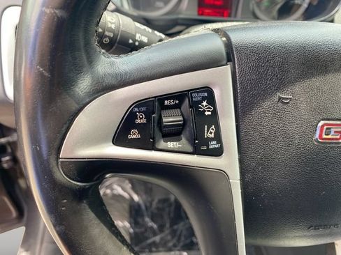 Used 2014 GMC Terrain SLT w/ Safety Package AWD/4WD image 18