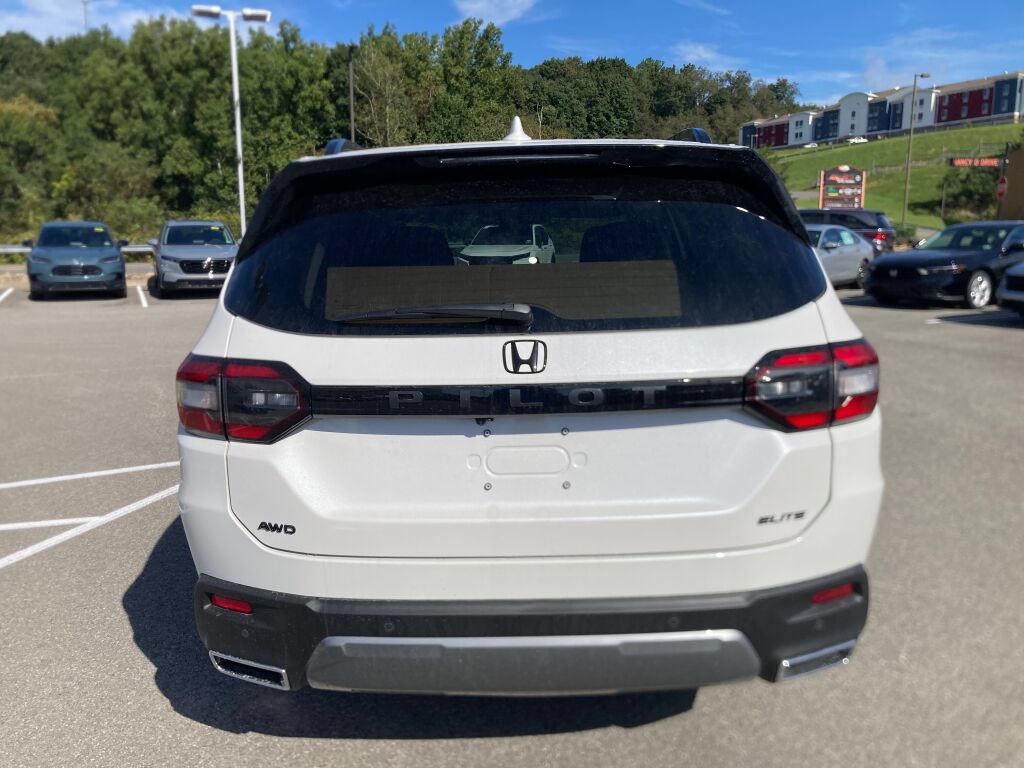 New 2026 Honda Pilot Elite image 4