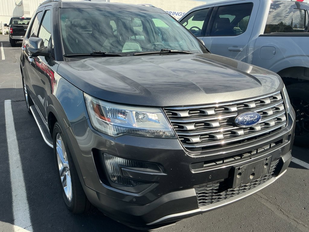 Used 2016 Ford Explorer Limited FWD image 9