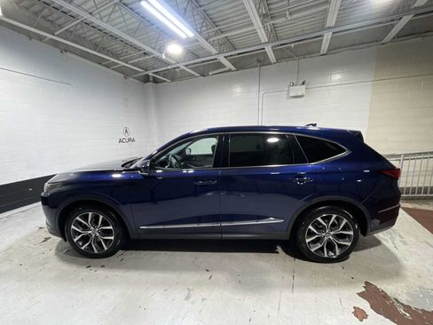 Used 2022 Acura MDX w/ Technology Package AWD/4WD image 3