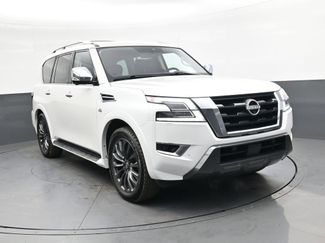 Used 2022 Nissan Armada Platinum w/ Captain's Chairs Package RWD video 2