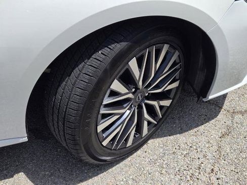 Certified 2025 Nissan Altima 2.5 SV FWD image 6