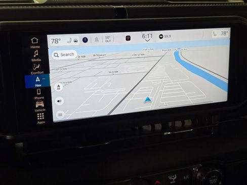 New 2026 Jeep Wrangler Unlimited Rubicon w/ Steel Bumper Group image 25