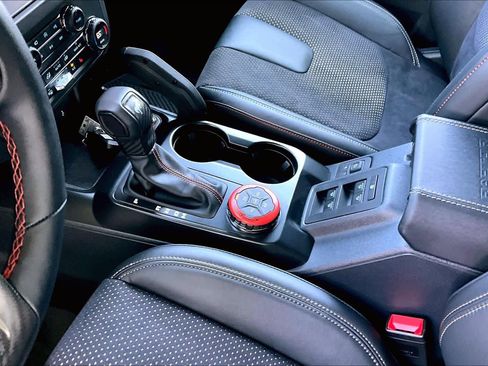 Used 2025 Ford Bronco Raptor AWD/4WD image 15