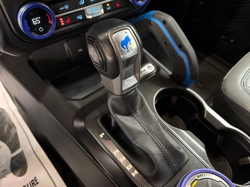 Certified 2023 Ford Bronco Black Diamond w/ Sasquatch Package image 30