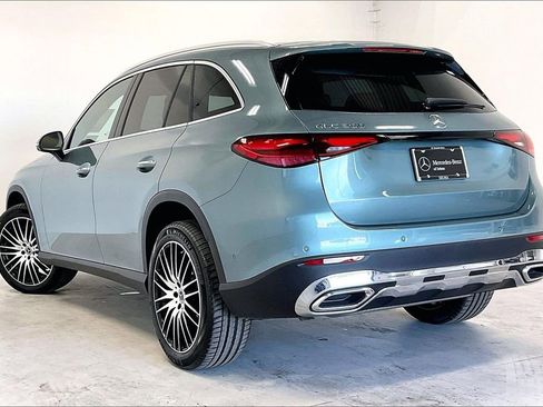 New 2026 Mercedes-Benz GLC 300 image 12