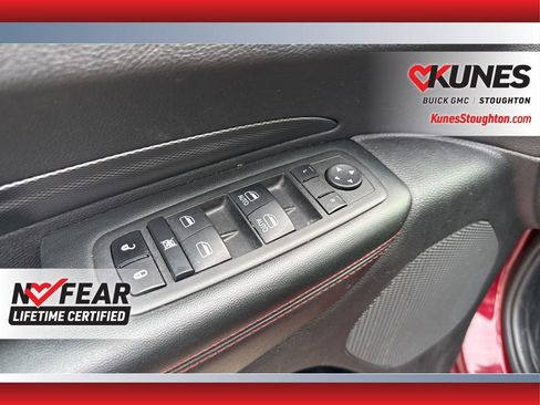 Used 2023 Dodge Durango GT image 23