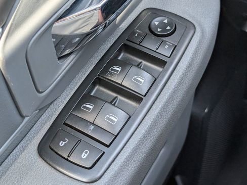 Used 2015 RAM 2500 Big Horn AWD/4WD image 11