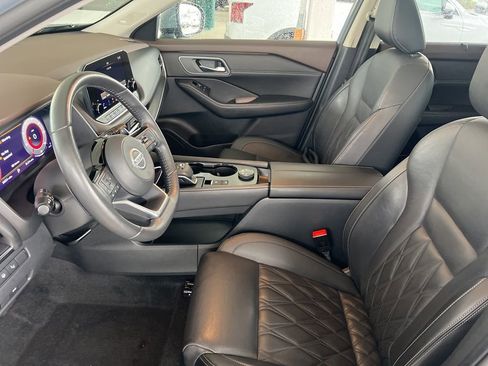 Certified 2021 Nissan Rogue Platinum AWD/4WD image 4