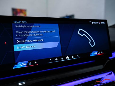 Used 2026 BMW M5 w/ Carbon Package image 88