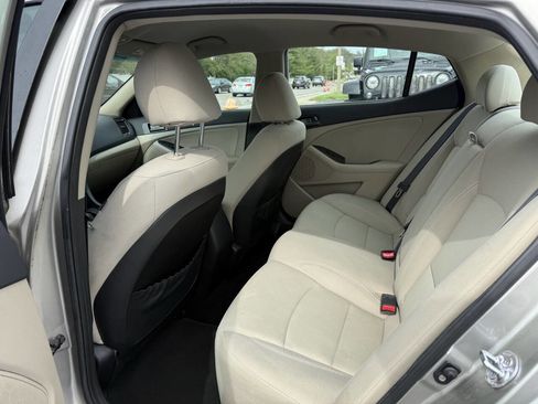 Used 2013 Kia Optima LX image 15