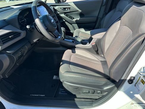 Used 2025 Subaru Crosstrek 2.5i Limited w/ Popular Package #3A image 24