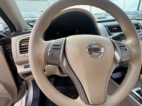 Used 2015 Nissan Altima 2.5 S w/ Power Driver Seat Package FWD image 20