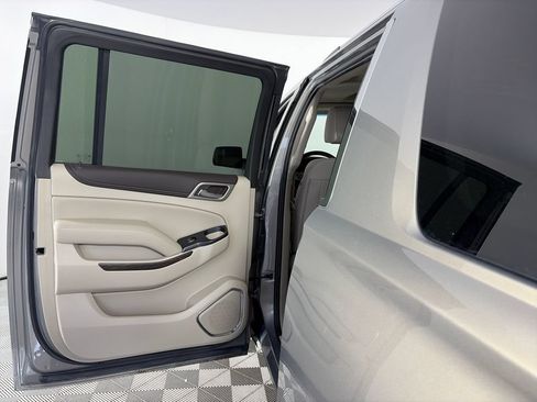 Used 2019 GMC Yukon XL Denali w/ Open Road Package AWD/4WD image 12