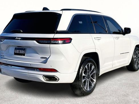 Used 2023 Jeep Grand Cherokee Overland w/ Luxury Tech Group IV image 2