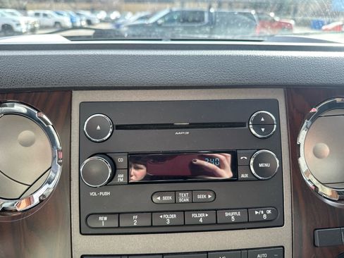 Used 2012 Ford F350 Lariat w/ Chrome Pkg image 25