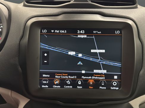 Used 2022 Jeep Renegade Limited AWD/4WD image 14