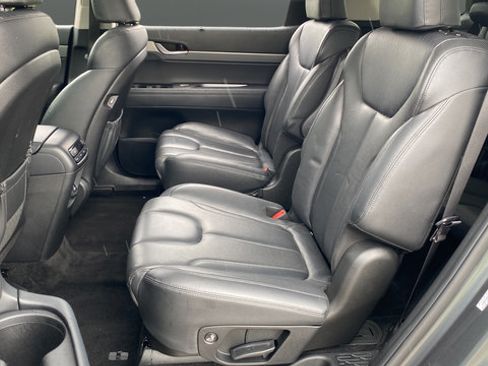 Used 2021 Hyundai Palisade SEL w/ Premium Package FWD image 24