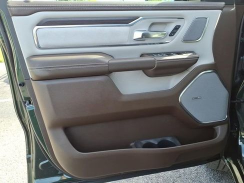 New 2026 RAM 1500 Laramie AWD/4WD image 10