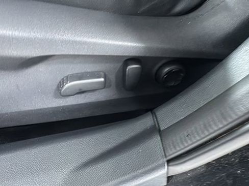 Certified 2023 Subaru Outback Limited image 13